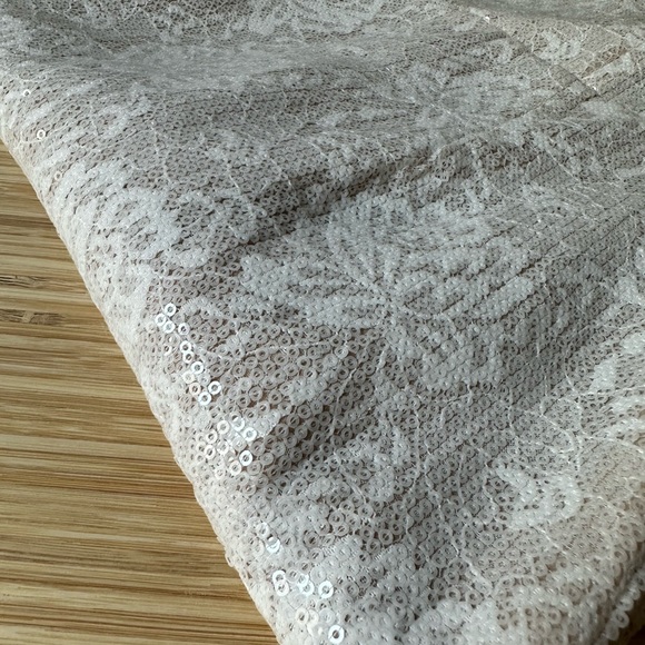 Dress the population halter sequin dress - Picture 9 of 9